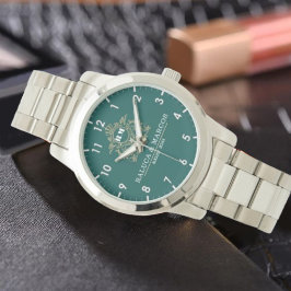 Reloj De Pulsera Custom couple floral names monogram green