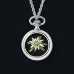 Reloj De Pulsera Edelweiss Necklace Watch<br><div class="desc">En alemán, "edel" significa noble y "weiss" significa blanco. Edelweiss simboliza la devoción, la pureza noble, el coraje, la osadía, la libertad y la capacidad de superar la adversidad. Edelweiss crece en algunas de las condiciones alpinas más duras del mundo. Siéntanse inspirados por esta pequeña planta sabiendo que se les...</div>