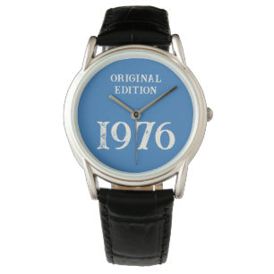 Reloj De Pulsera Edición original de 1976 sobre azul marino