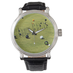 Reloj De Pulsera El césped rueda acción y logotipo,