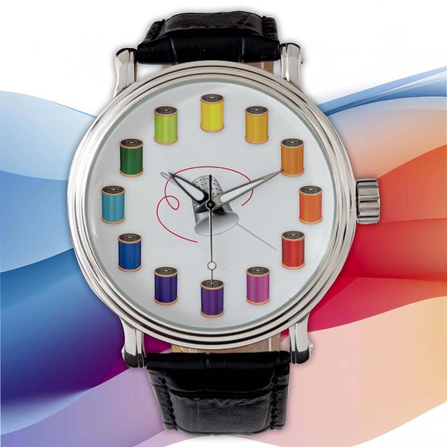 Reloj De Pulsera ¡El tiempo vuela cuando coso! (Time Flies When I Sew!  Silver thimble, needle and vivid color wheel of threads. )
