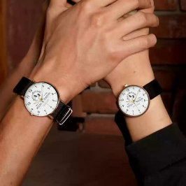 Reloj De Pulsera  Elegant Initials White black Luxury  Monogram