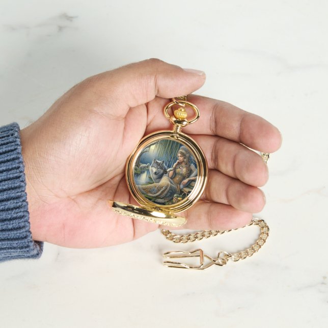 Reloj De Pulsera Encantamiento de la luna en el bosque místico (Mano)