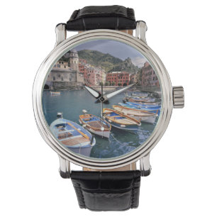 Reloj De Pulsera Europa, Italia, Vernazza. Barcos pintados de forma