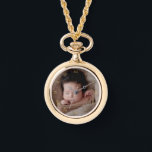 Reloj De Pulsera Faux Gold Roman Numerals & Personalizado Photo<br><div class="desc">Relájate con un overlay de números romanos de color dorado a los que puedes añadir tu propia foto.</div>