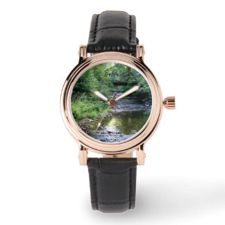Reloj De Pulsera Foto personalizada Sunlit Serenity Mountain Creek