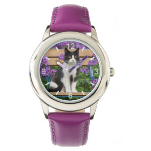 Reloj De Pulsera Gato de esmoquin sentado en una silla de jardín c