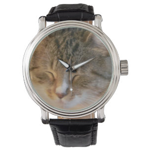 Reloj De Pulsera Gato en la tabla que duerme