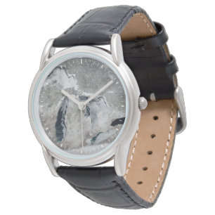 Reloj De Pulsera Hielo En Los Grandes Lagos, Estados Unidos.
