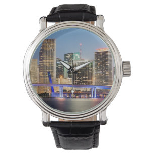 Reloj De Pulsera Horizonte iluminado de Miami céntrica en la