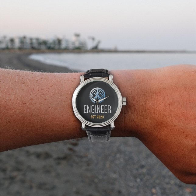 Reloj De Pulsera Ingeniero creado, Personalizado de licenciado en i (Subido por el creador)