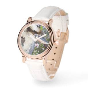 Reloj De Pulsera Kookaburra junto a un árbol en flor