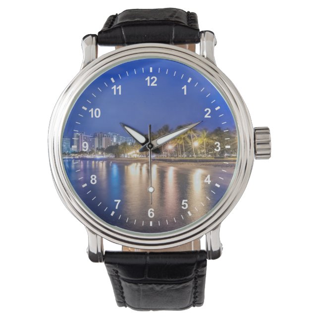 Reloj De Pulsera La ciudad de Waikiki al amanecer (Anverso)