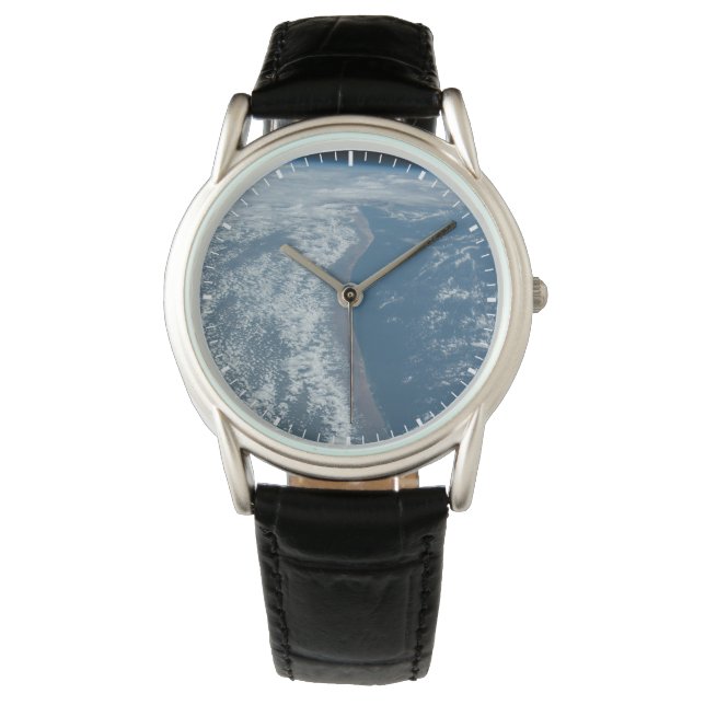 Reloj De Pulsera La Costa Del Océano Índico De Kenia Y Somalia. (Anverso)