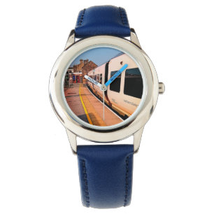Reloj De Pulsera Lado de un tren