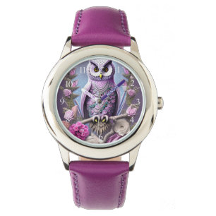 Reloj De Pulsera Lechuza de fantasía detallada en una cama de Thorn
