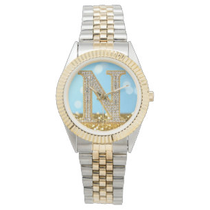 Reloj De Pulsera Letra N de diamante de lujo sobre fondo de purpuri