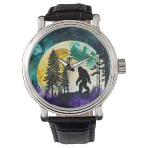 Reloj De Pulsera Luna llena Sasquatch en la montaña