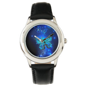 Reloj De Pulsera Mariposa morfo en el fondo oscuro
