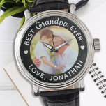 Reloj De Pulsera Mejor Personalizado de nombre personalizado de abu<br><div class="desc">El mejor abuelo... Personalizar, este abuelo mira con la foto y el nombre favoritos de su nieto. Ya sea el cumpleaños de un abuelo, el día del padre o los Navidades, estos abuelos ven con uno de sus favoritos. ¡Un gran regalo para todos los abuelos y abuelos de los niños!...</div>