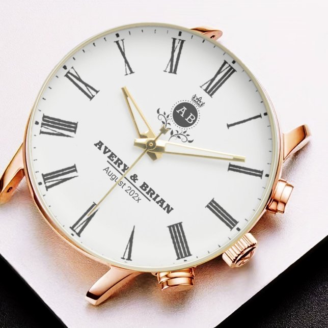 Reloj De Pulsera Minimalist Monogram Custom Engraved  Name  (Subido por el creador)