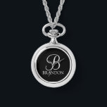 Reloj De Pulsera Monograma de script personalizado y cadena de nomb<br><div class="desc">El Monograma y el Regalo de nombres personalizados presentan un monograma personalizado en blanco clásico estilo de fuente y nombre en blanco clásico estilo de fuente serif en color negro. Perfecto como regalo de vacaciones,  favores de reunión familiar y para cualquier ocasión especial.</div>