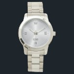 Reloj De Pulsera Monograma romano plateado metálico brillante<br><div class="desc">Elegante,  delgada y minimalista imagen de una brillante impresión de textura metálica de acero inoxidable de plata con un número romano y un monograma de personalizable.</div>