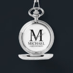 Reloj De Pulsera Monograma y nombre de Groomsman personalizado mode<br><div class="desc">Regalos Groomsman personalizados modernos en blanco y negro con monograma personalizado,  nombre y título de un groomsman con estilo de letra serif clásico negro sobre fondo blanco. También perfecto para el Mejor Hombre,  Padre de la Novia y más.</div>