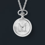 Reloj De Pulsera Monograma y nombre personalizados clásicos<br><div class="desc">El Monograma y Regalo de Nombre Personalizado presenta un nombre personalizado en gris y monograma en gris claro como fondo, en estilo de fuente serif clásico, sobre fondo de mármol blanco. Perfecto como regalo de vacaciones, favores de reunión familiar, gracias a los padrinos y regalo para cualquier ocasión especial. Los...</div>