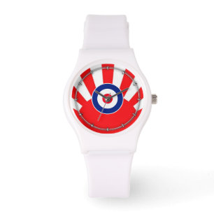 Reloj De Pulsera Negrita en el anuncio de destino MOD sobre la expl