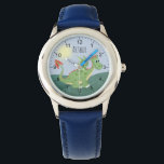 Reloj De Pulsera Niños adorables Personalizados del Dragón Verde co<br><div class="desc">Este lindo reloj azul y moderno para niños presenta un adorable dragón verde al sol, y tiene espacio para que le agregues el nombre de tu hijo. Con números claros y fácilmente legibles, este 'primer' reloj es genial para niños o niños recién empezando a aprender el tiempo. ¡El diseño de...</div>