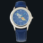 Reloj De Pulsera Niños Cute Blue Rocket Ship Space and Name Kids<br><div class="desc">Este lindo reloj infantil presenta un hermoso y colorido barco de cohetes dibujado a mano en el espacio exterior. Este diseño azul único también cuenta con un lugar para que añadas el nombre de tus hijos. Con números fáciles de leer, este diseño es perfecto para tu bebé o primer reloj...</div>