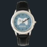 Reloj De Pulsera Niños de videojuegos modernos y de Guay<br><div class="desc">Este moderno y fresco reloj infantil cuenta con un controlador de videojuegos,  con un sencillo fondo azul. El reloj puede ser personalizado con el nombre de tu hijo y tiene números claros,  el regalo perfecto para cualquier jugador.</div>