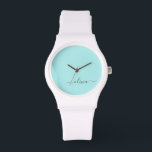Reloj De Pulsera Nombre de Monograma del Guión Azul Verde azulado M<br><div class="desc">Reloj de nombres de monograma de escritura simple azul Verde azulada y blanca de Aqua. Esto hace que la graduación perfecta, el cumpleaños, el boda, la ducha de novia, el aniversario, la ducha de bebé o la fiesta de soltera sea un regalo para alguien que ama el lujo glam y...</div>