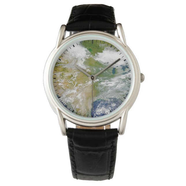 Reloj De Pulsera Norteamérica Con Humo Visible En Lugares. (Anverso)
