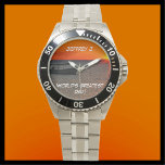 Reloj De Pulsera Papá más grande del mundo, barco pesquero, muñeca<br><div class="desc">Este reloj de pulsera, con su única cara de foto y su correa de acero inoxidable, es un gran regalo para tu papá. La cara de reloj es una dramática foto de la puesta de sol con un cielo naranja vívido y la silueta de un bote de pesca. El texto...</div>