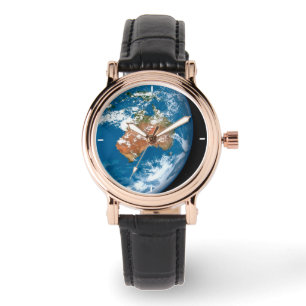 Reloj De Pulsera Planeta Tierra Mostrando Nubes Sobre Australia.
