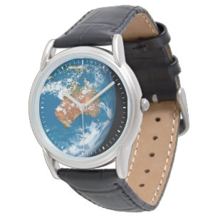 Reloj De Pulsera Planeta Tierra Mostrando Nubes Sobre Australia.