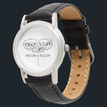 Reloj De Pulsera Punk Rock Tattoo entrega amor verdadero 42 años<br><div class="desc">Añade tus nombres para crear un regalo de aniversario personalizado. Este reloj presenta un gráfico simple en negro con dos puños con "VERDADERO AMOR" escrito en letras de tatuajes en los dedos con tus nombres (u otro texto) debajo en letra estilo máquina de escribir. Dado que el cuadragésimo segundo aniversario...</div>