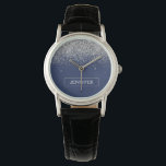 Reloj De Pulsera Purpurina azul de la Marina Plata Monograma Girly<br><div class="desc">Reloj de nombres de monograma del Purpurina de espuma azul y plateado de la Marina. Esto hace que la graduación perfecta, el cumpleaños, el boda, la ducha de novia, el aniversario, la ducha de bebé o la fiesta de soltera sea un regalo para alguien que ama el lujo glam y...</div>