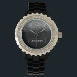 Reloj De Pulsera Purpurina negro plateado Monograma Girly Nombre<br><div class="desc">Reloj de nombres de monograma del Purpurina de espuma negro y plateado. Esto hace que la graduación perfecta, el cumpleaños, el boda, la ducha de novia, el aniversario, la ducha de bebé o la fiesta de soltera sea un regalo para alguien que ama el lujo glam y los estilos de...</div>