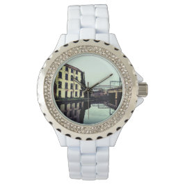 Reloj De Pulsera Reflejo de la construcción y el puente