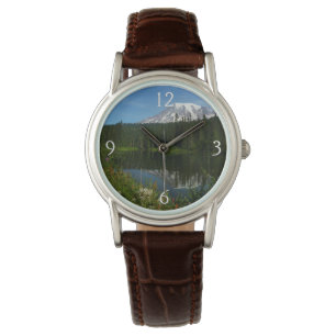 Reloj De Pulsera Reflejo del lago del Monte Rainier con flores silv