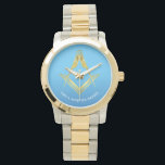 Reloj De Pulsera Regalos de masón | Masonic Gold Silver Light<br><div class="desc">Elegantes relojes masónicos de color azul claro que se pueden personalizar fácilmente para un hermano en su cumpleaños, o incluso dar como elegantes regalos a los oficiales de hospedaje en una celebración Anual de Instalación de Oficiales. El diseño lujoso representa una plaza dorada y un símbolo de la masonería de...</div>