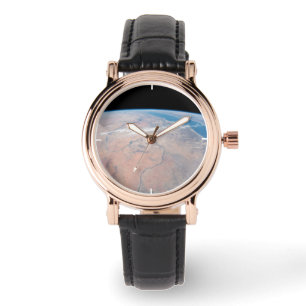 Reloj De Pulsera Río Nilo Elogiándose Al Norte, Junto Al Mar Rojo