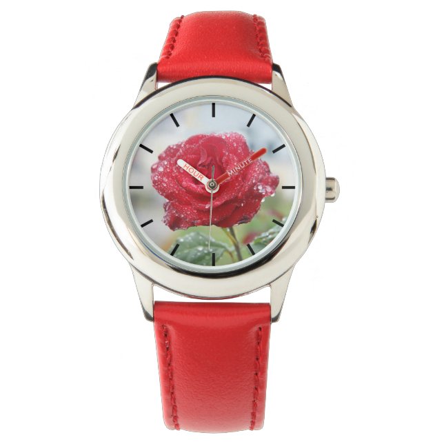Reloj De Pulsera Rosa en gotas de lluvia (Anverso)