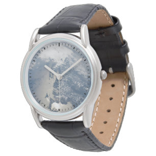 Reloj De Pulsera Sunglint En La Costa De Massachusetts.