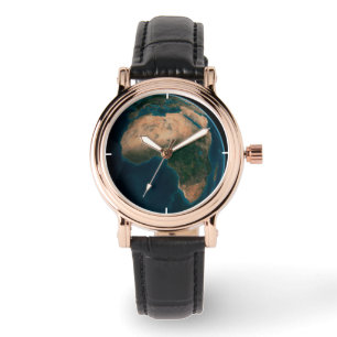 Reloj De Pulsera Tierra Llena Desde El Espacio Sobre El Continente