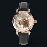 Reloj De Pulsera tigres en la nieve<br><div class="desc">Mamá y niño tigre caminando sobre la nieve.</div>