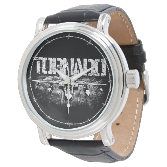 Reloj De Pulsera Tornado IDS cuero negro de cosecha (Angular)